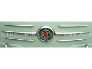 MOUSTACHE FOR FRONT 600 UPPER AND LOWER PIECES